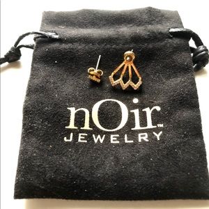 nOir Jewelry Yukon Jacket earrings